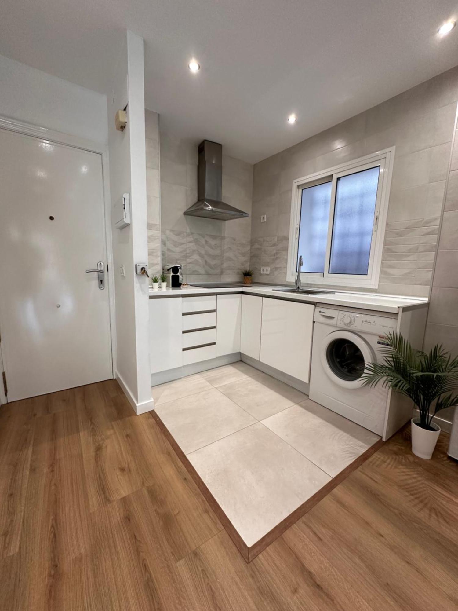 Claveles De Luxe Apartment Malaga Luaran gambar